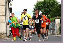 Marathon de Sauternes 01 273 * 680 x 453 * (145KB)